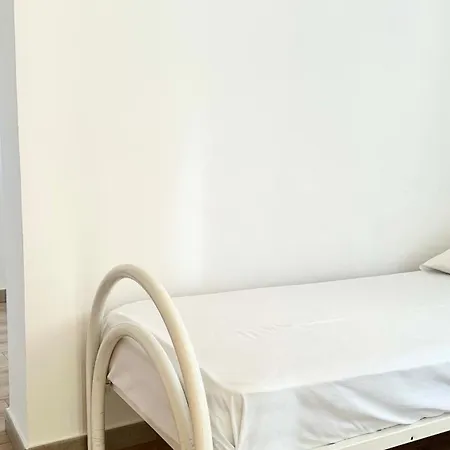 N192 - Numana, Nuova Villetta Con Portico